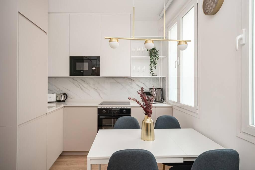 Lalatina I Calle Costanilla San Pedro 1Br 1Bh มาดริด ภายนอก รูปภาพ